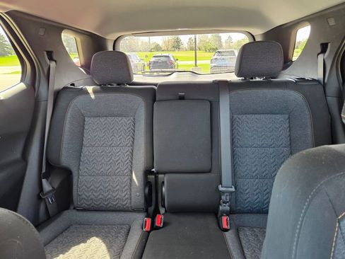 Used 2023 Chevrolet Equinox LT AWD/4WD image 11