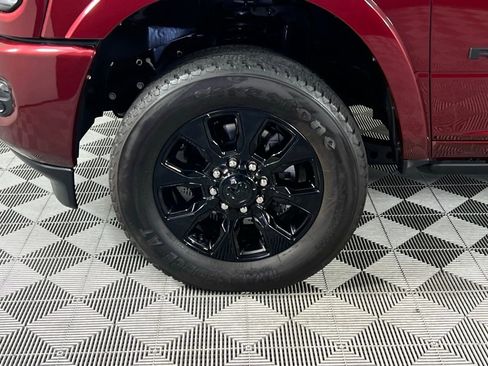 Used 2024 RAM 3500 Limited image 14