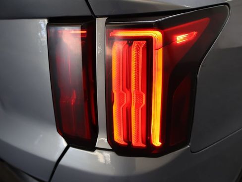 Used 2022 Kia Sorento SX Prestige image 31