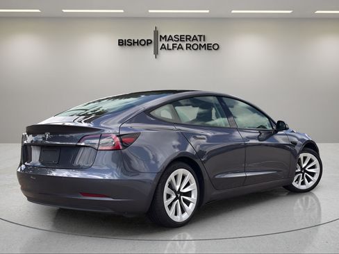 Used 2021 Tesla Model 3 RWD image 6