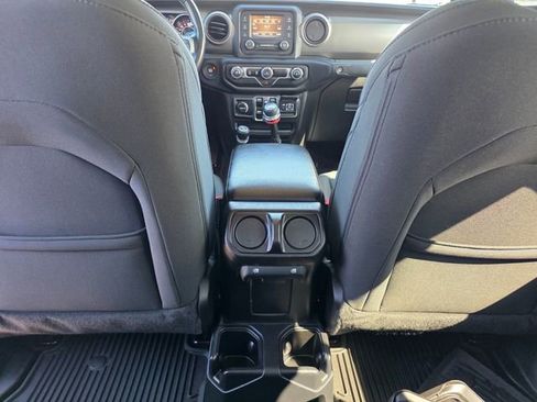 Used 2020 Jeep Gladiator Sport w/ Quick Order Package 23S AWD/4WD image 14