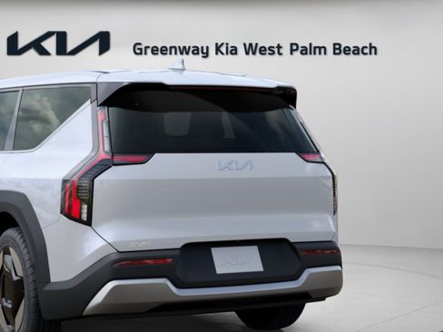 New 2026 Kia EV9 Light RWD image 6
