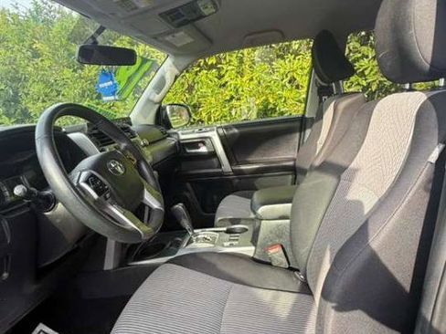 Used 2018 Toyota 4Runner SR5 RWD image 12