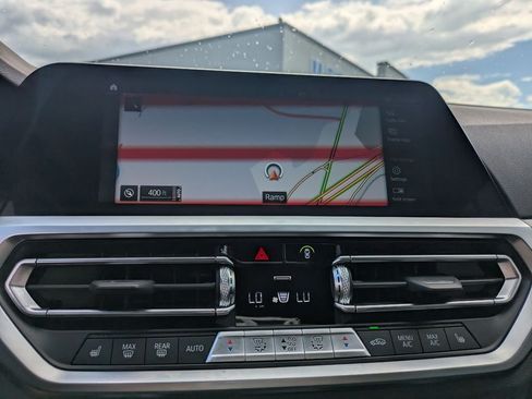Used 2023 BMW 430i Coupe w/ M Sport Package RWD image 19