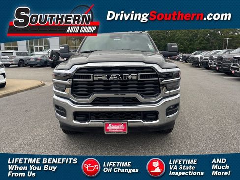 New 2026 RAM 2500 Big Horn AWD/4WD image 1