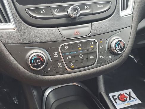 Used 2019 Chevrolet Malibu LT w/ Driver Confidence Package II FWD image 31