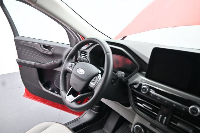Used 2024 Ford Escape Active AWD/4WD image 18