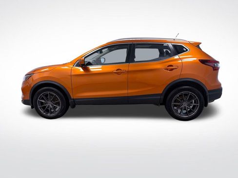 Used 2021 Nissan Rogue Sport SL w/ Premium Package image 10