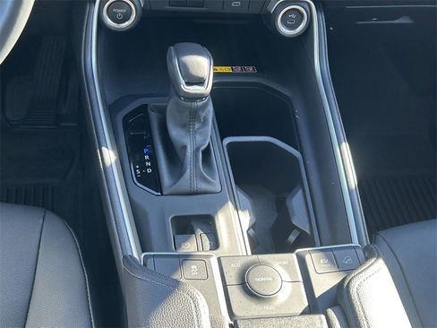 Used 2024 Toyota Grand Highlander XLE image 23