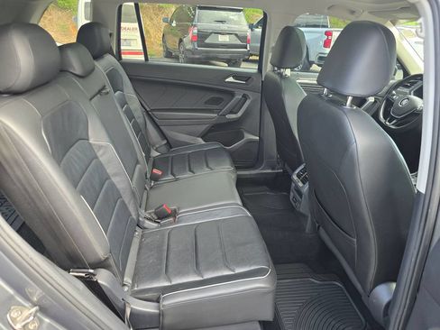 Used 2019 Volkswagen Tiguan SEL Premium AWD/4WD image 27