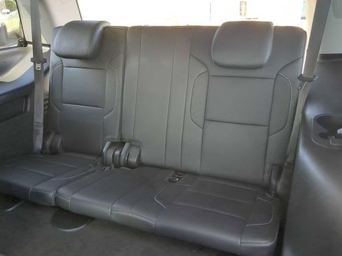 Used 2018 Chevrolet Tahoe Premier AWD/4WD image 26