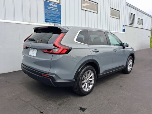Used 2024 Honda CR-V EX-L image 10
