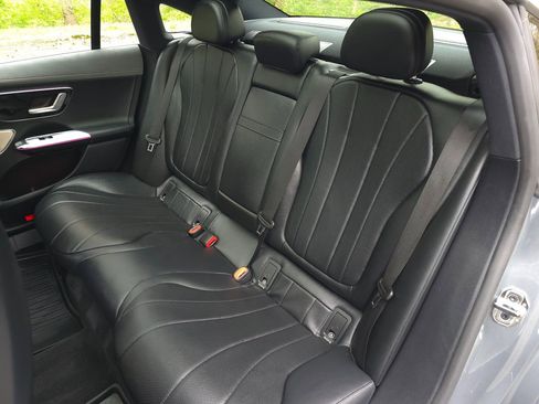 Used 2023 Mercedes-Benz EQE 350+ 4MATIC Sedan w/ Exclusive Trim Package image 15