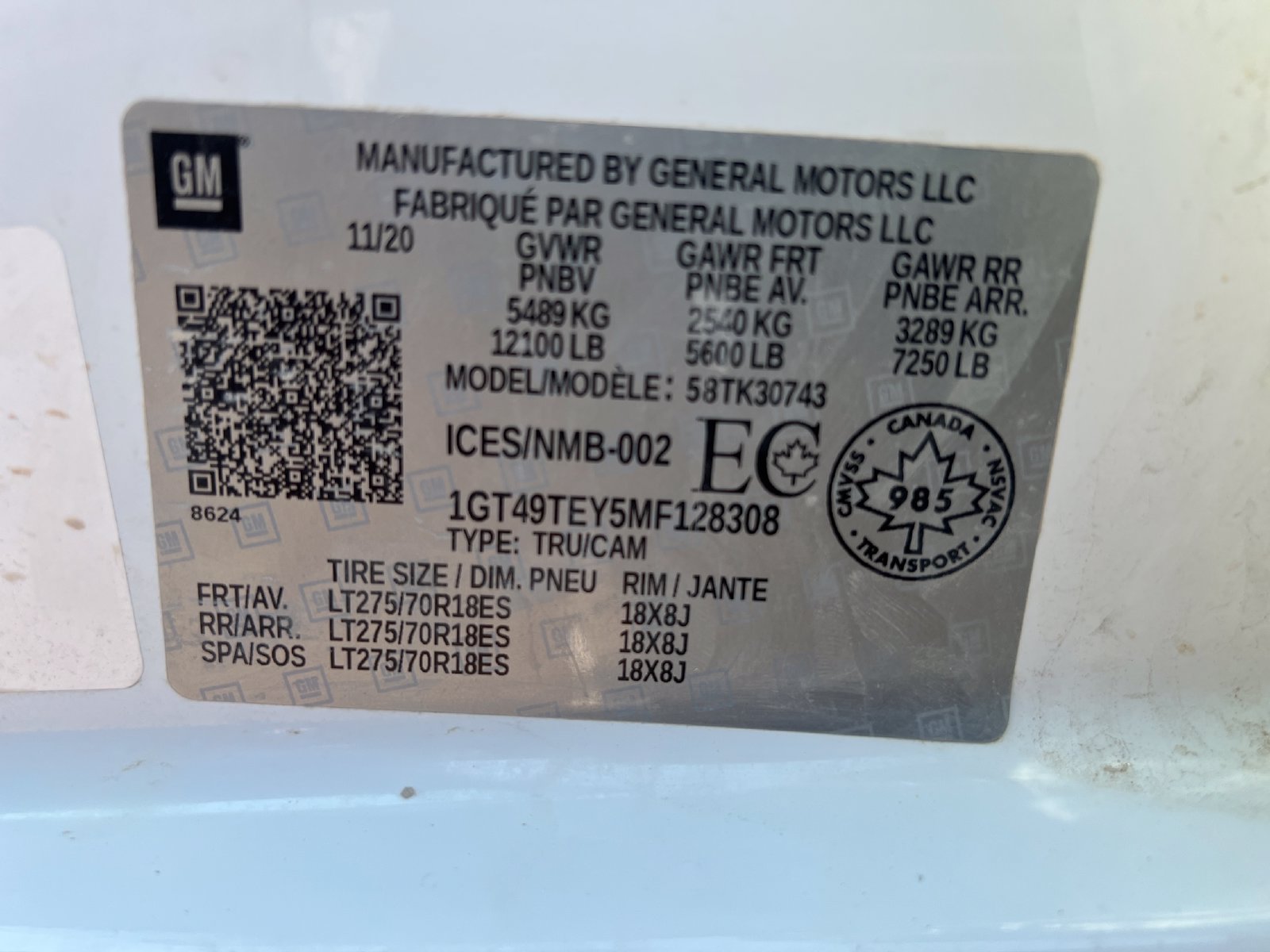 Used 2021 GMC Sierra 3500 SLE w/ SLE Convenience Package AWD/4WD image 9