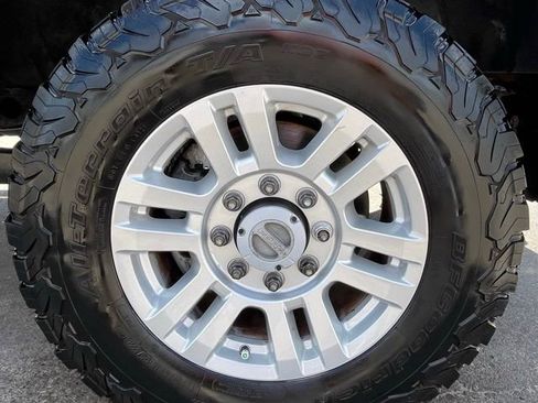 Used 2019 Ford F250 XLT image 15