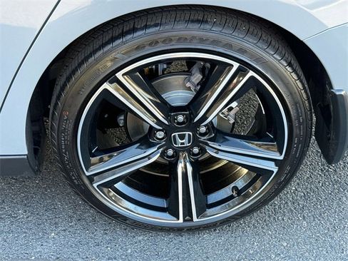 Certified 2025 Honda Accord Sport image 5