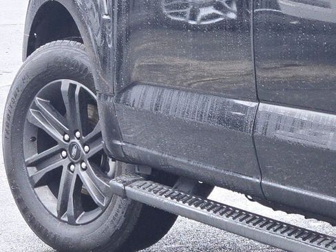 Used 2022 Ford F150 XLT w/ Equipment Group 302A High AWD/4WD image 15