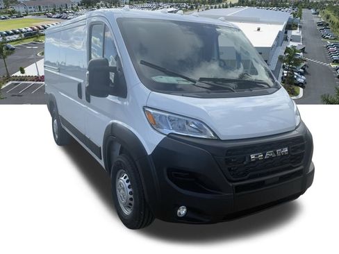 New 2026 RAM ProMaster 2500 w/ Convenience Group image 2
