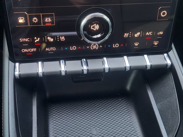New 2027 GMC Terrain AT4 w/ Convenience Package III AWD/4WD image 14