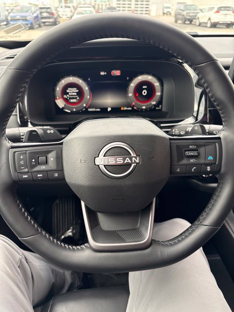 Used 2026 Nissan Pathfinder SL AWD/4WD image 8
