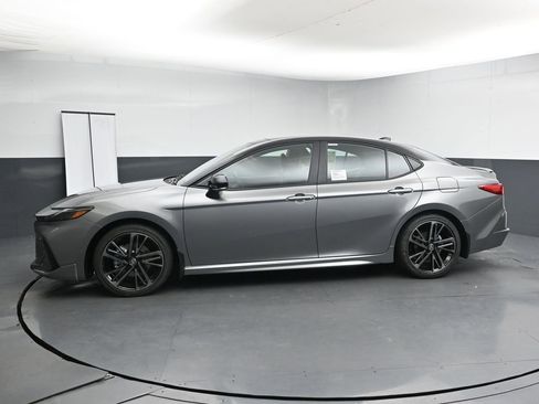 New 2026 Toyota Camry XSE FWD image 5