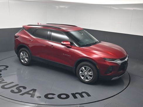 Used 2020 Chevrolet Blazer LT FWD image 23