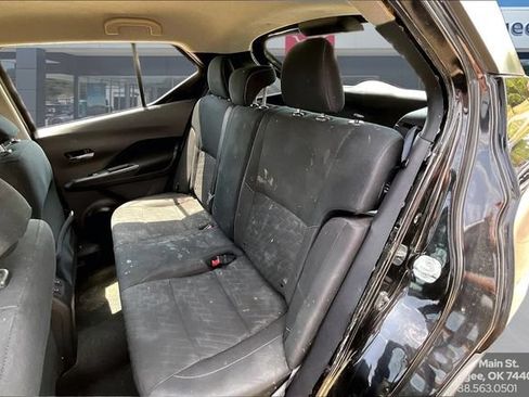 Used 2024 Nissan Kicks SV FWD image 20