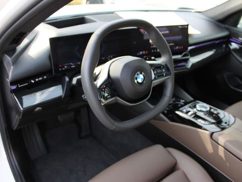 Used 2024 BMW 530i xDrive w/ Executive Package image 46