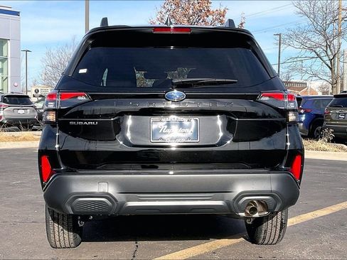 New 2026 Subaru Forester Premium image 5