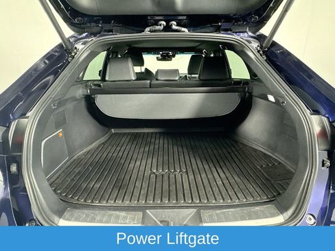 Used 2024 Toyota Venza Limited image 31