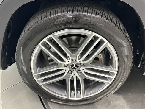 Certified 2024 Mercedes-Benz GLS 450 4MATIC image 13