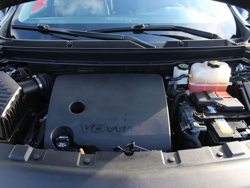 Used 2019 Buick Enclave Essence image 22