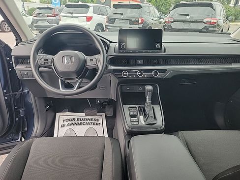 Used 2024 Honda CR-V LX image 11