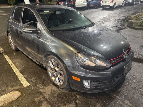 Used 2014 Volkswagen GTI Driver's Edition image 4