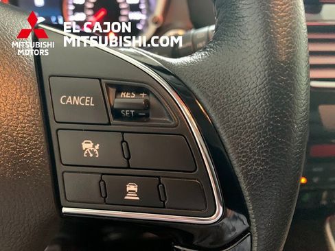 Used 2024 Mitsubishi Eclipse Cross SE image 13