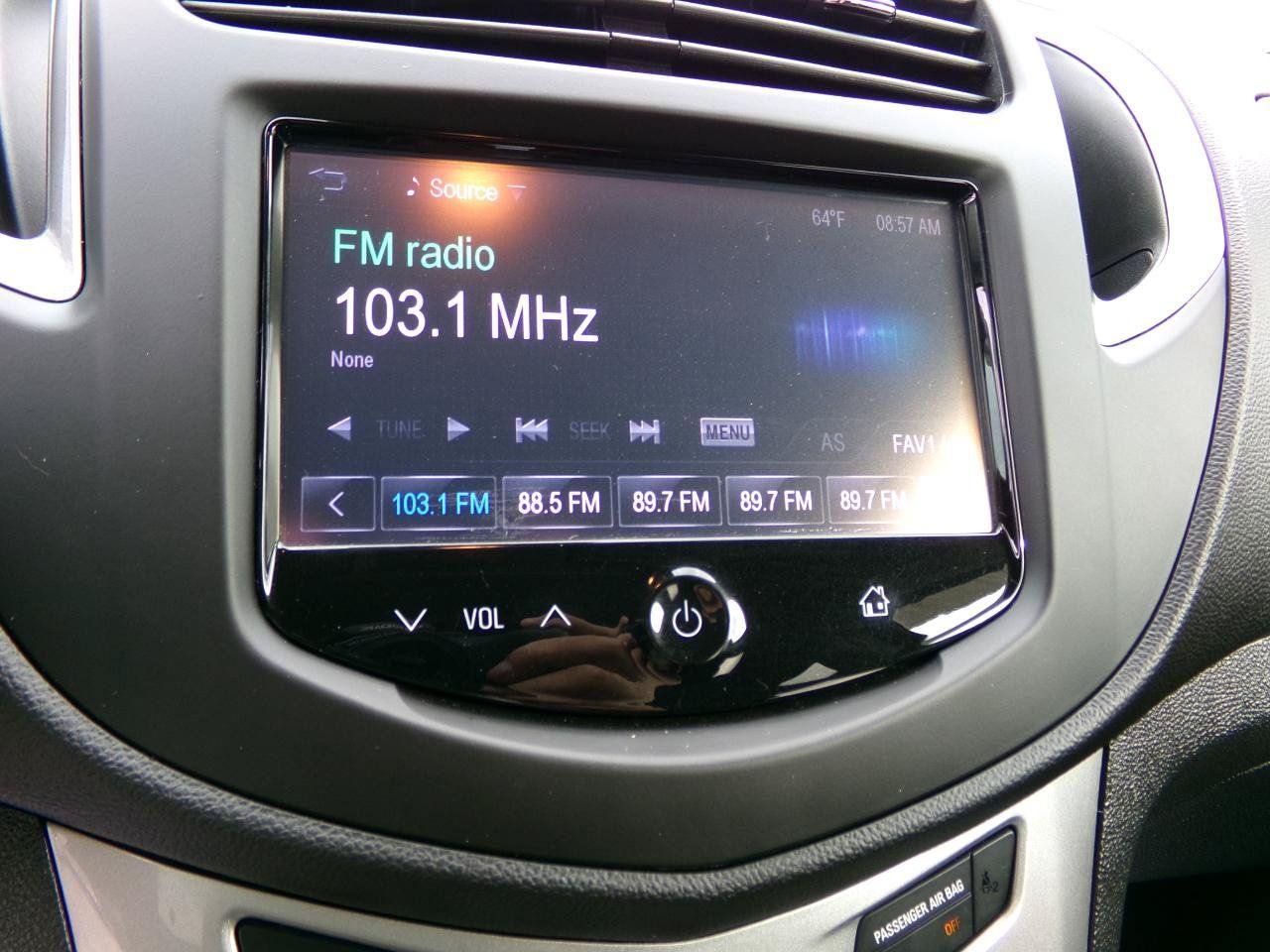 Used 2016 Chevrolet Trax LT w/ LT Convenience Package AWD/4WD image 15