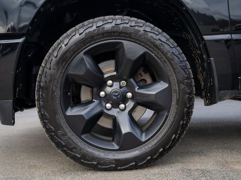 Used 2019 RAM 1500 Big Horn image 2