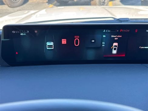 New 2025 Ford Expedition Platinum w/ Stealth Appearance Package image 27