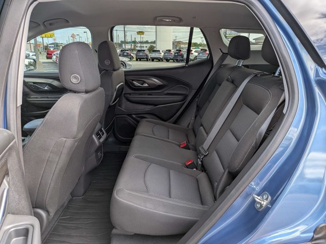 Used 2024 GMC Terrain SLE w/ Driver Convenience Package FWD image 13