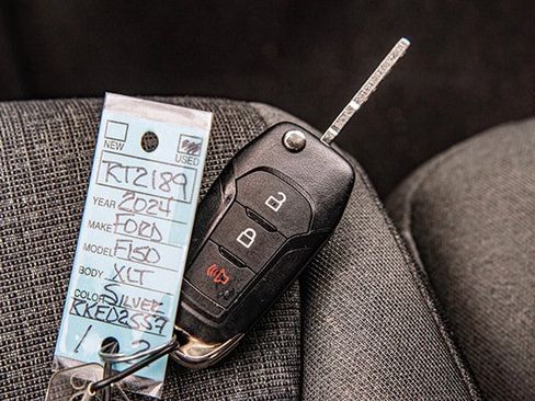 Used 2024 Ford F150 XLT w/ Tow/Haul Package image 23