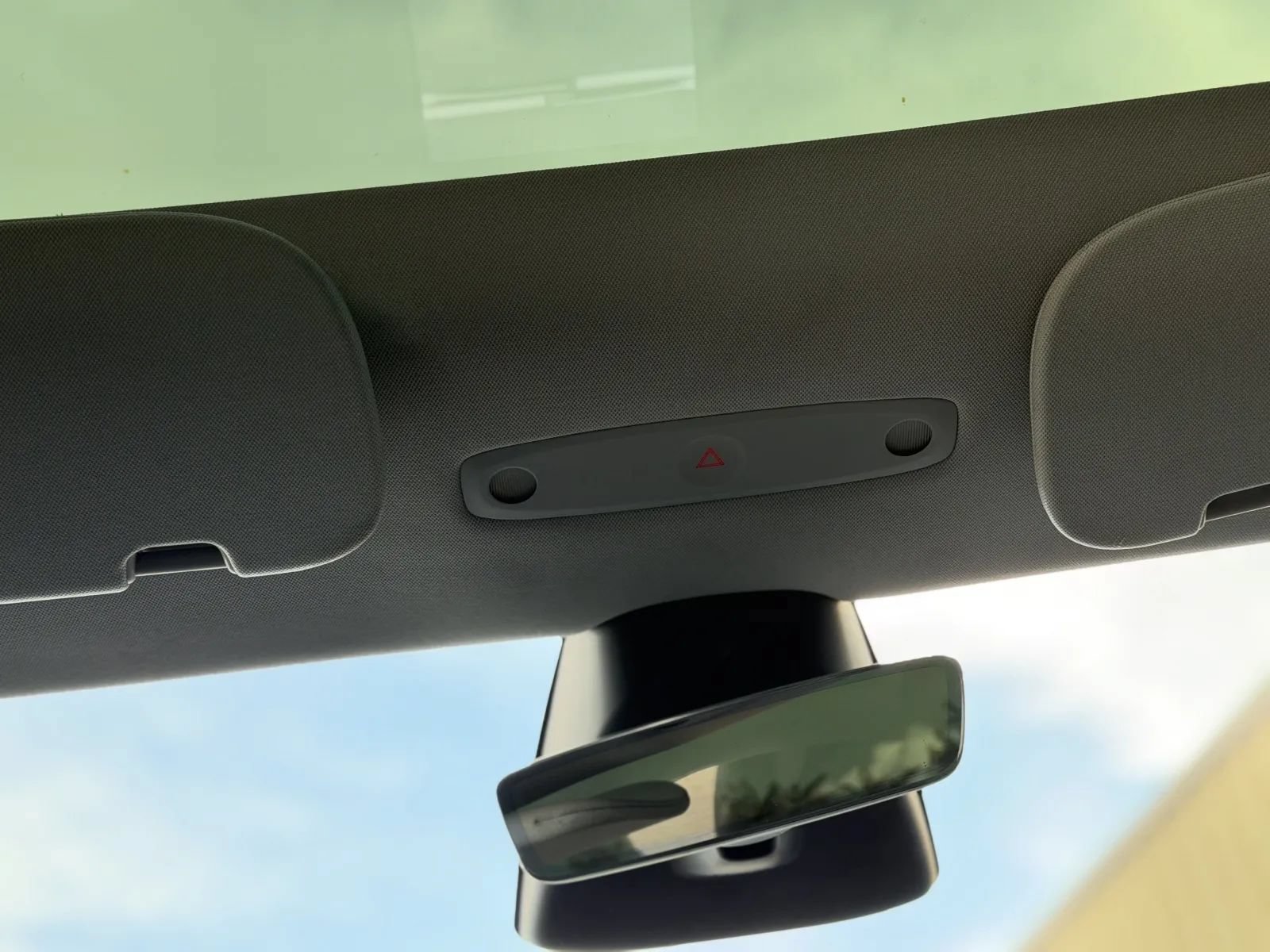 Used 2025 Tesla Model 3 Long Range RWD image 37