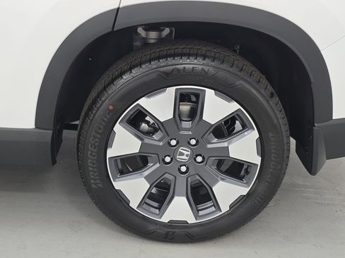 New 2026 Honda Pilot Elite image 35