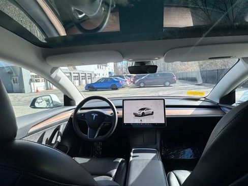 Used 2023 Tesla Model 3 Standard Range image 14