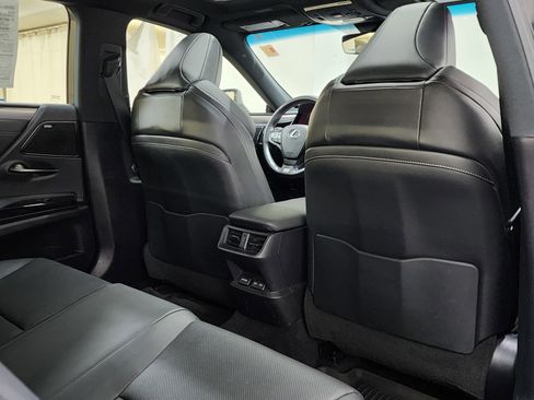 Used 2022 Lexus ES 350 F Sport w/ Accessory Package 2 image 19