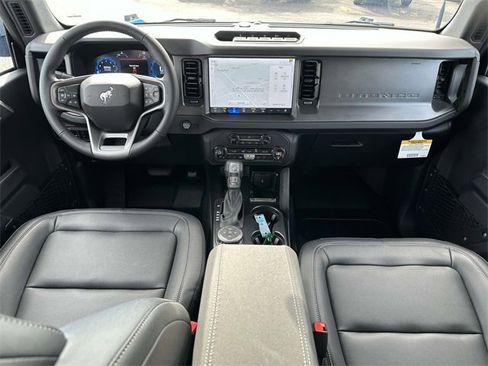 New 2025 Ford Bronco Big Bend w/ Black Diamond Package image 12