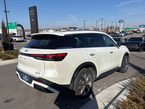 Used 2025 INFINITI QX60 Luxe w/ Lighting Package (N94) image 6