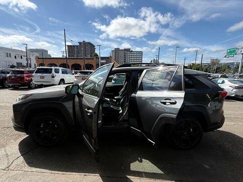Used 2024 Toyota RAV4 TRD Off-Road w/ Weather Package AWD/4WD image 19
