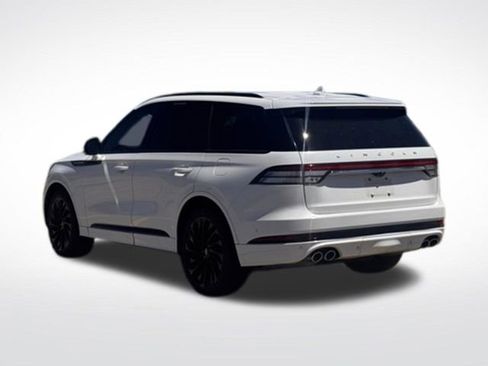 Used 2024 Lincoln Aviator Reserve w/ Equipment Group 201A AWD/4WD image 41