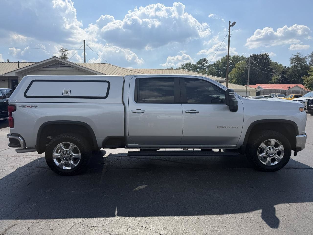 Used 2021 Chevrolet Silverado 2500 LT w/ Convenience Package AWD/4WD image 4