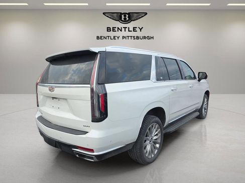 Used 2022 Cadillac Escalade ESV Premium Luxury image 11